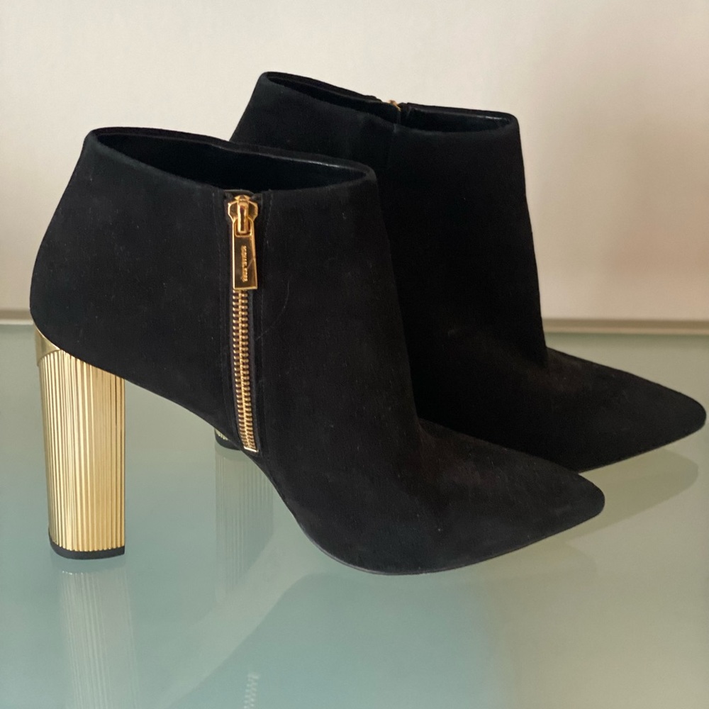 Michael Kors Heeled Boot/Booty, Black and Gold